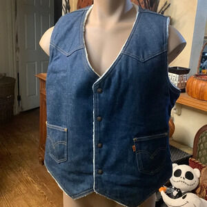 Vintage LEVI'S Jean Vest Denim Sherpa Lined Orange Tab Snap Up Western Large